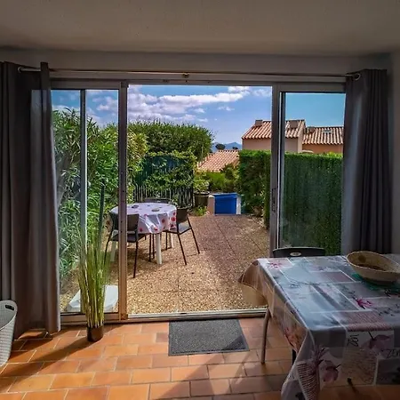 Apartamento T2 En Bord De A St Aygulf *